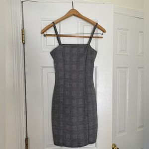 Cute and simple dress! So form fitting